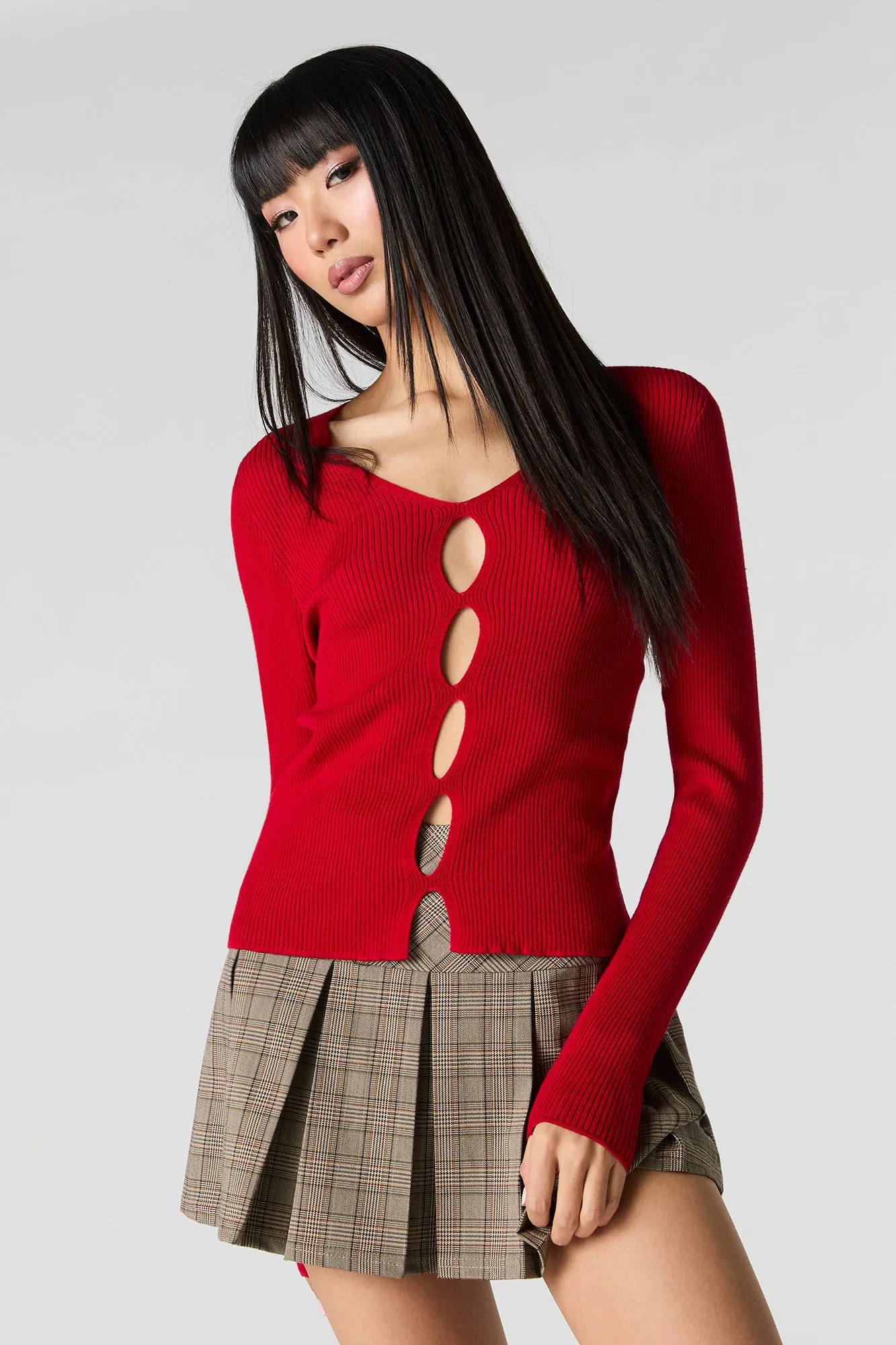 Chandail en tricot côtelé avec découpe