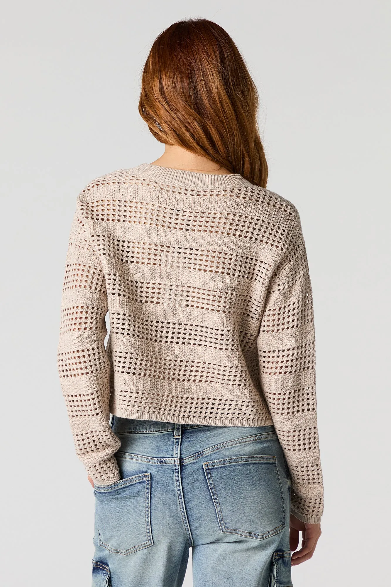Chandail en tricot ouvert ras du cou
