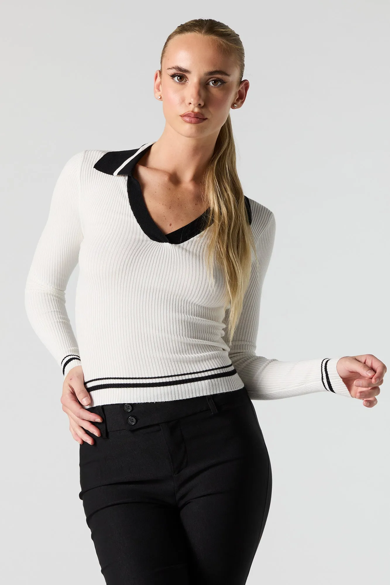 Contrast Collared Ribbed Knit Sweater