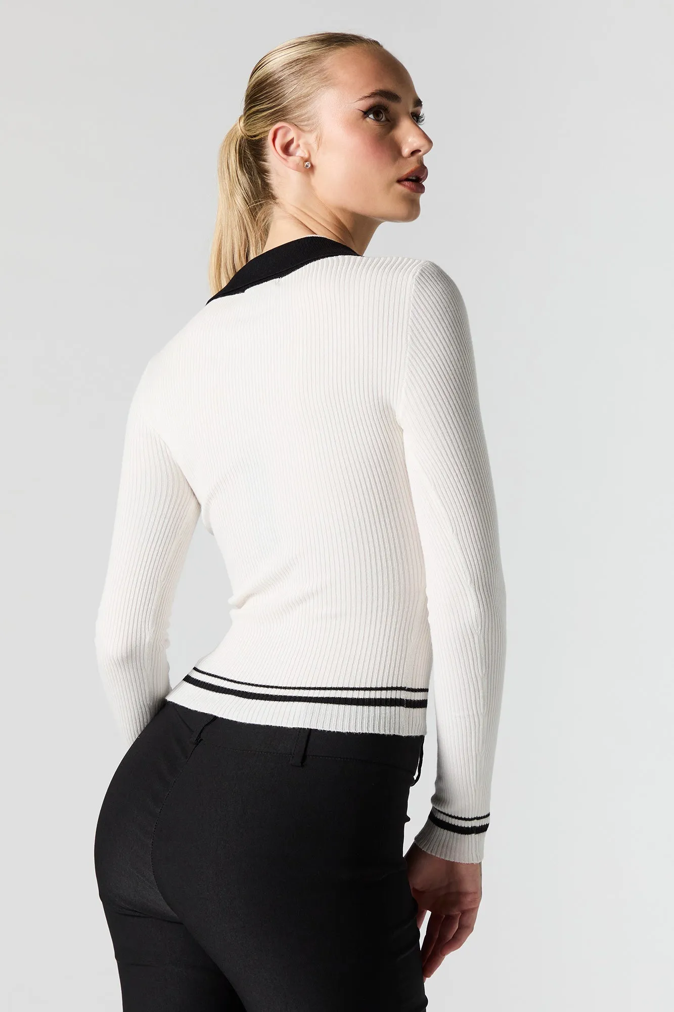 Contrast Collared Ribbed Knit Sweater