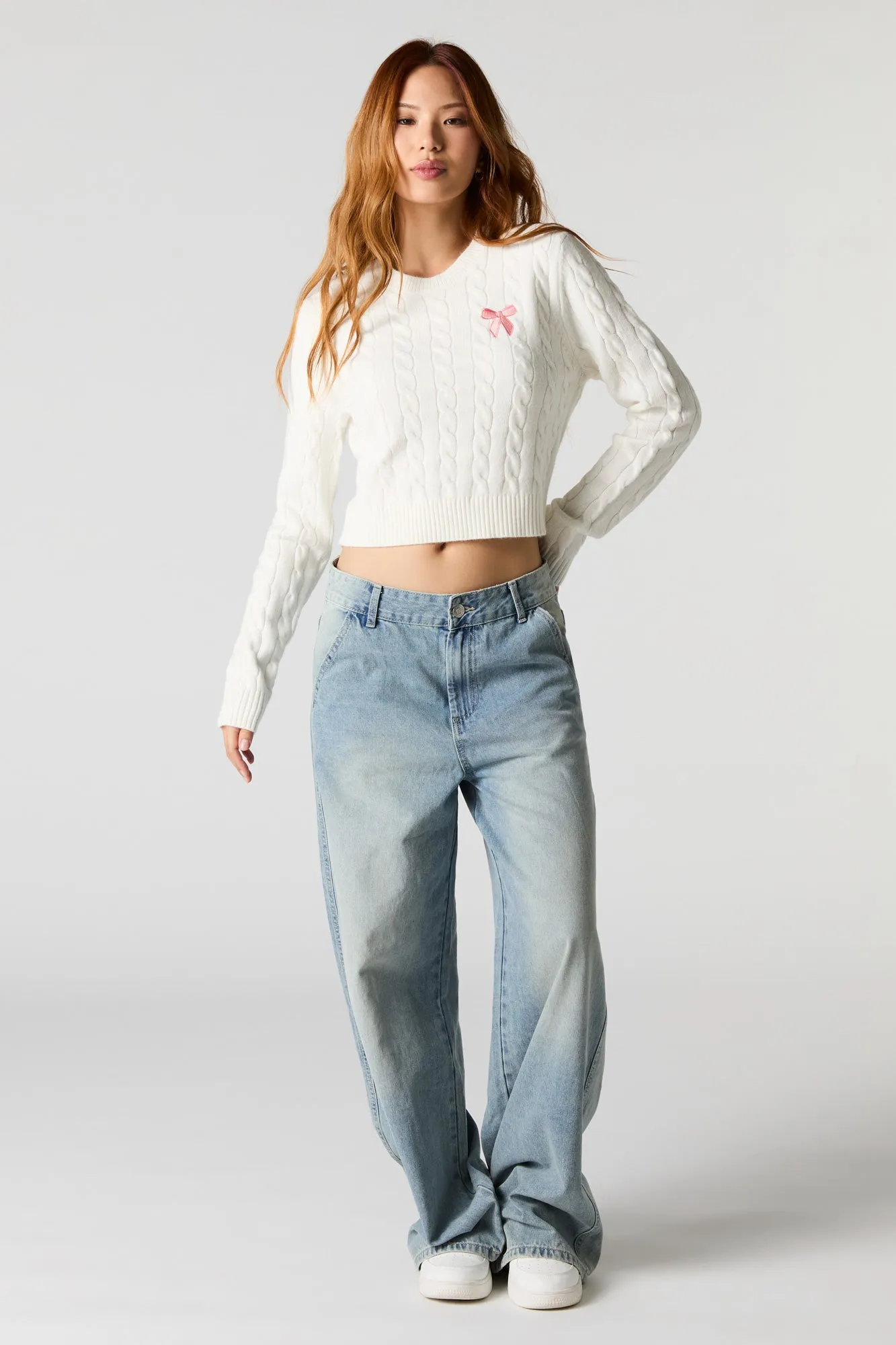 Embroidered Cable Knit Cropped Sweater