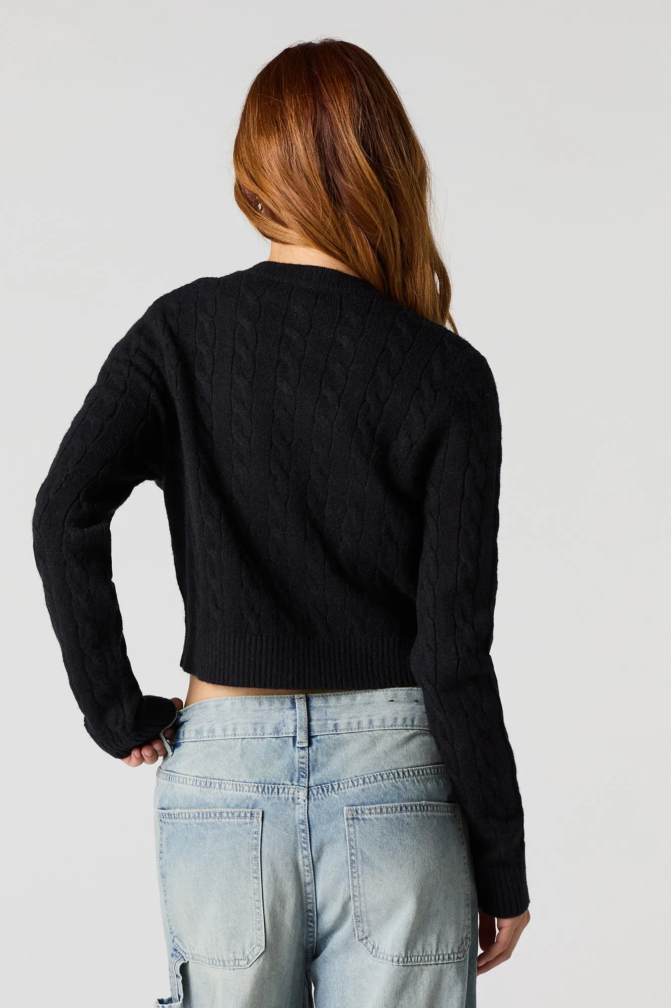 Embroidered Cable Knit Cropped Sweater