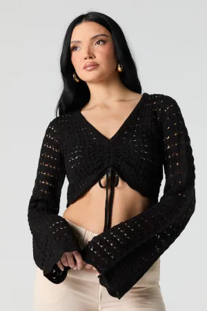 Haut crocheté court à manches longues avec taille coulissante