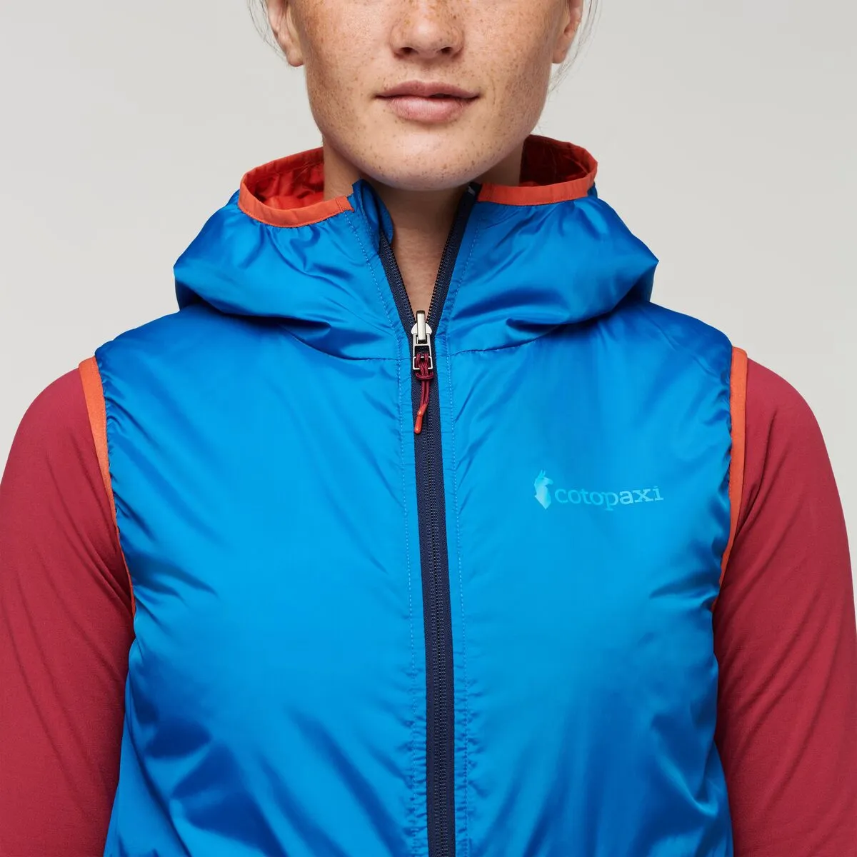 Teca Cálido Reversible Hooded Vest - Women's