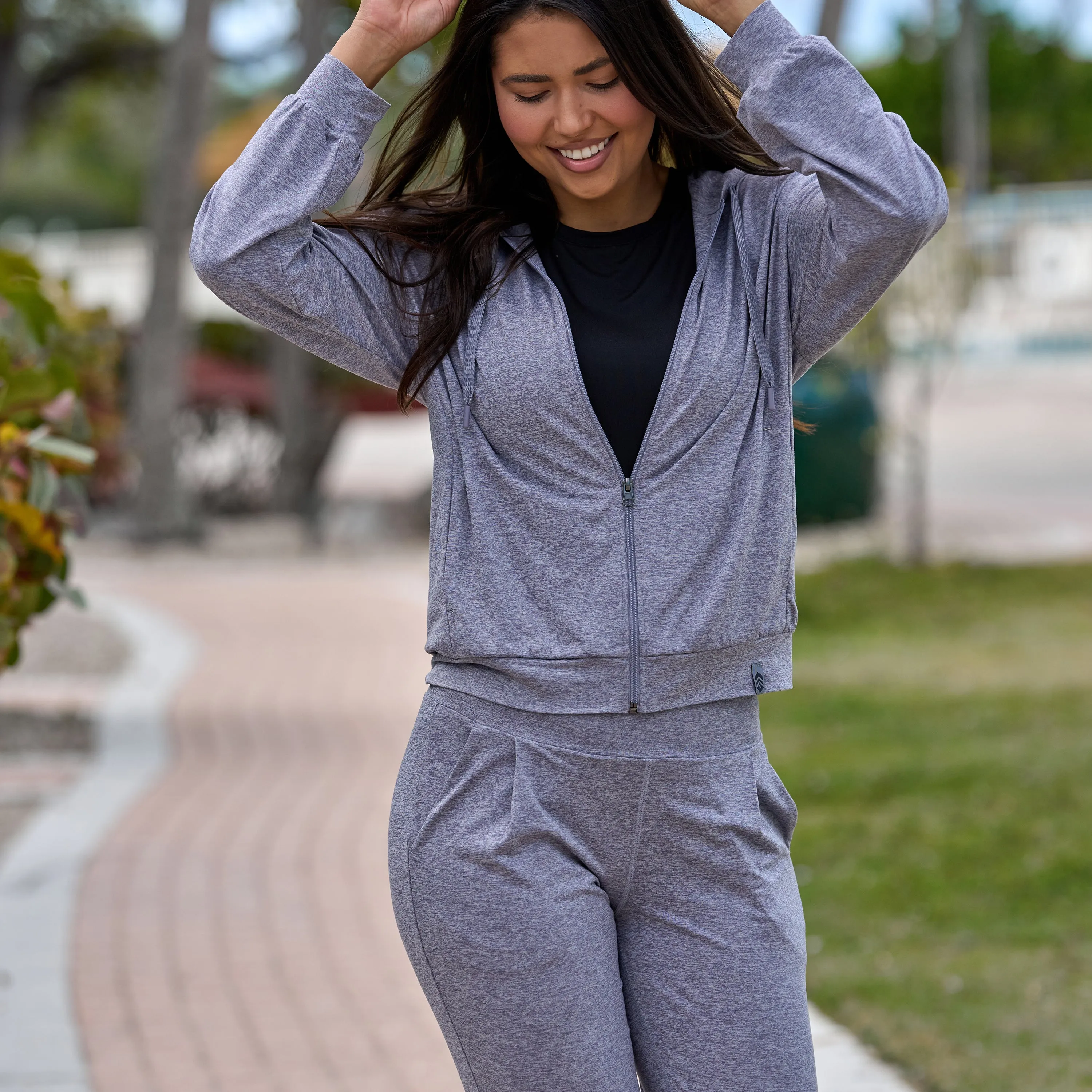 Women's Cloud Knit Zip Hoodie